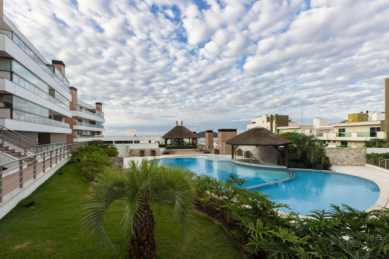 Punta Blu 102-7 - Apartamento De Alto Padrao Em Condominio Exclusivo, Quadra Poliesportiva - Piscina - Portaria 24H. Bombinhas Exterior photo