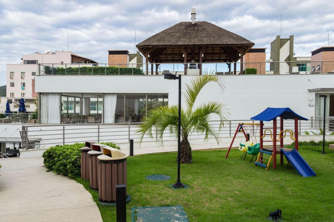 Punta Blu 102-7 - Apartamento De Alto Padrao Em Condominio Exclusivo, Quadra Poliesportiva - Piscina - Portaria 24H. Bombinhas Exterior photo